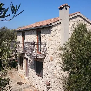 holiday-home-strpuncina.hotelinzadar.com/